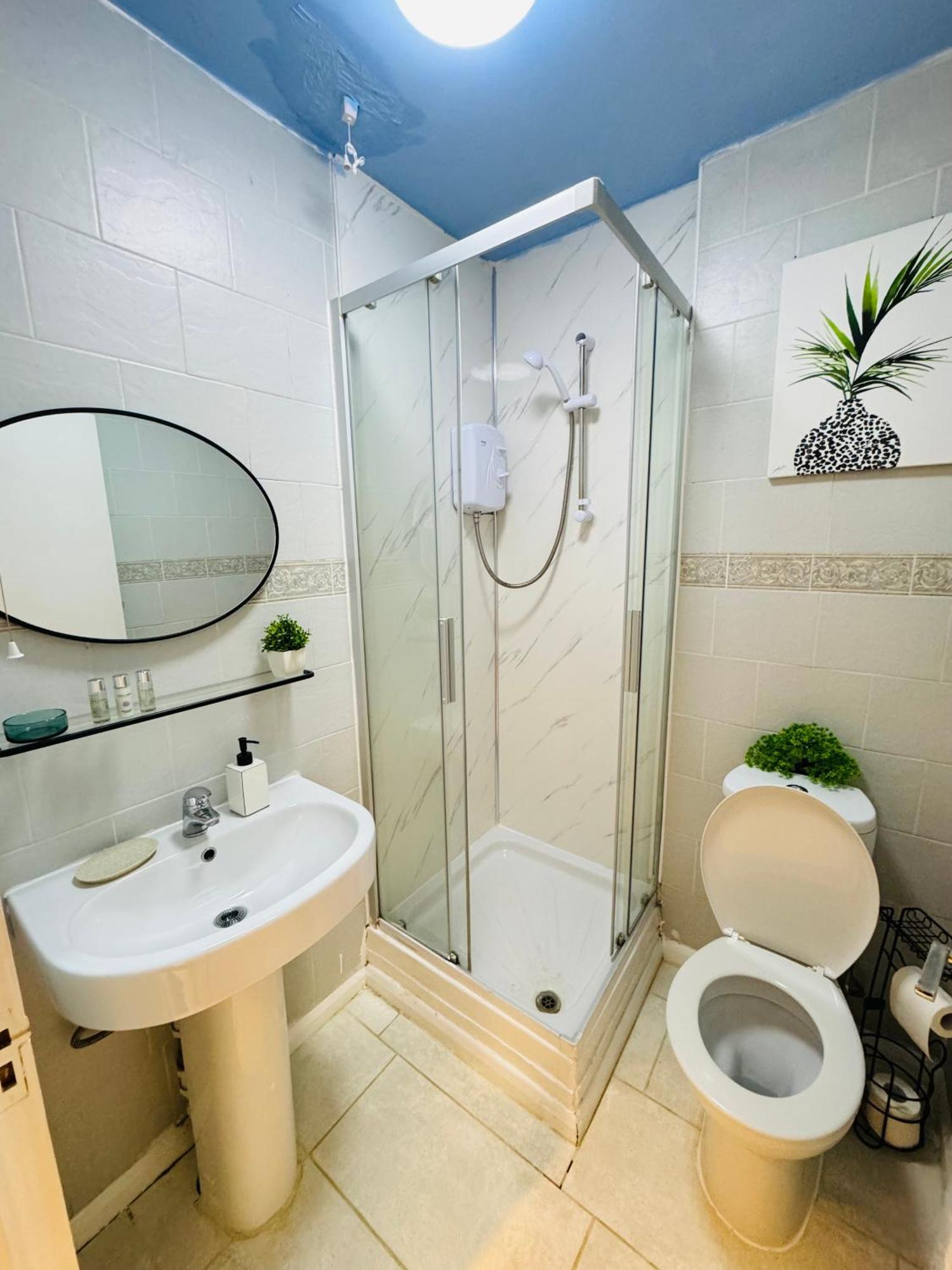 Private Studio Flat In City 1190 London Eksteriør bilde